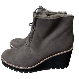 NEW Eileen fisher Alpine Genuine Shearling Wedge Bootie Shadow Size 8